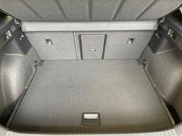 Cupra Formentor 1.5 TSI DSG AHK+Keyless+Navi+GV5+360&deg;+eHeck+ACC+Alu18+Travel 