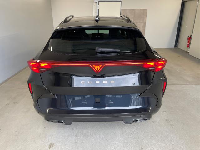 Cupra / Formentor / Schwarz / / / 150 PS DSG Kessy+Navi