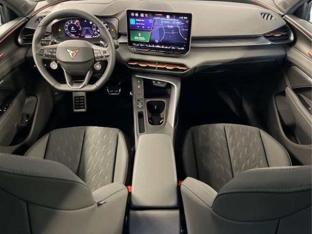 Cupra / Terramar / Grau / / / 4Drive Pano+AKEBONO+Matrix+AHK+Stdhz+20 Zoll