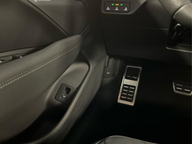 Cupra / Terramar / Grau / / / 4Drive Pano+AKEBONO+Matrix+AHK+Stdhz+20 Zoll