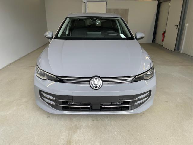 Volkswagen / Golf / Grau / / / eHybrid IQ.Light+Navi+Travel Assist