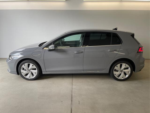 Volkswagen / Golf / Grau / / / eHybrid IQ.Light+Navi+Travel Assist