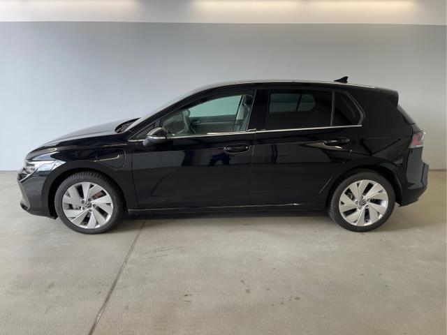 Volkswagen / Golf / Schwarz / / / eHybrid IQ.Light+Navi+Travel Assist