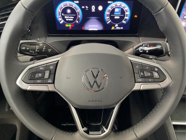 Volkswagen / Tiguan / Grau / / / 150PS DSG 360°Kamera+IQ.Light
