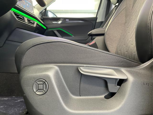 Volkswagen / Tiguan / Grau / / / 150PS DSG 360°Kamera+IQ.Light