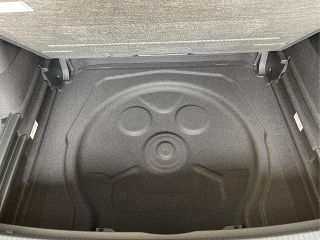 Volkswagen / Tiguan / Grau / / / 150PS DSG 360°Kamera+IQ.Light