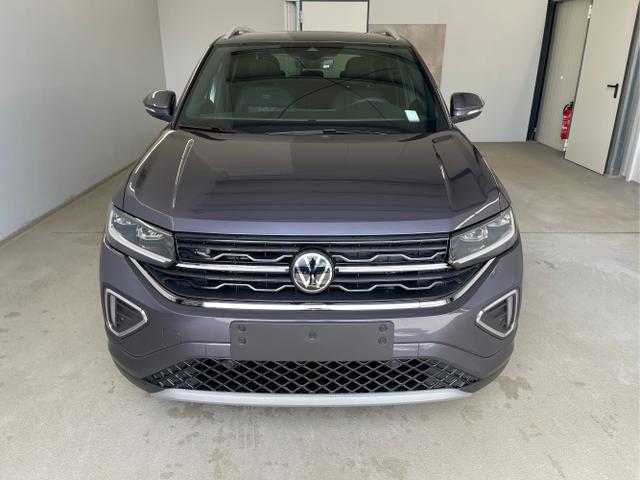 Volkswagen / T-Cross / Grau / / / 115PS DSG IQ.Light+Navi+AHK
