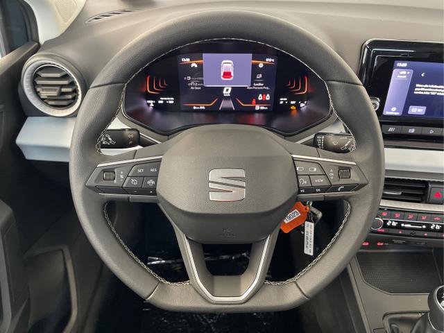 Seat / Ibiza / Schwarz / / / 80PS Full Link+Kamera+Climatronic