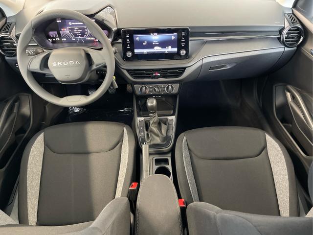 Skoda / Fabia / Blau / / / 115PS Sitzheizung + App Connect