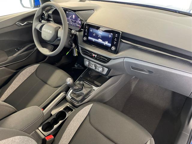 Skoda / Fabia / Blau / / / 115PS Sitzheizung + App Connect