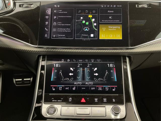 Audi / Q8 / Schwarz / / / S line STHZ+Pano+AHK+HUD