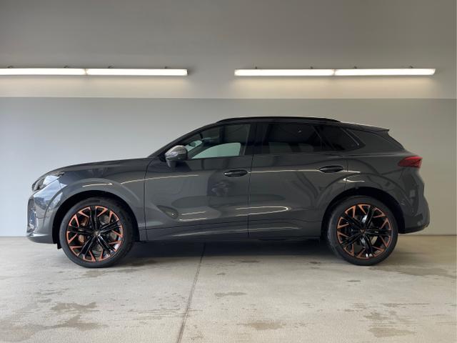 Cupra / Terramar / Grau / / / 4Drive Pano+AKEBONO+Matrix+AHK+Stdhz+20 Zoll