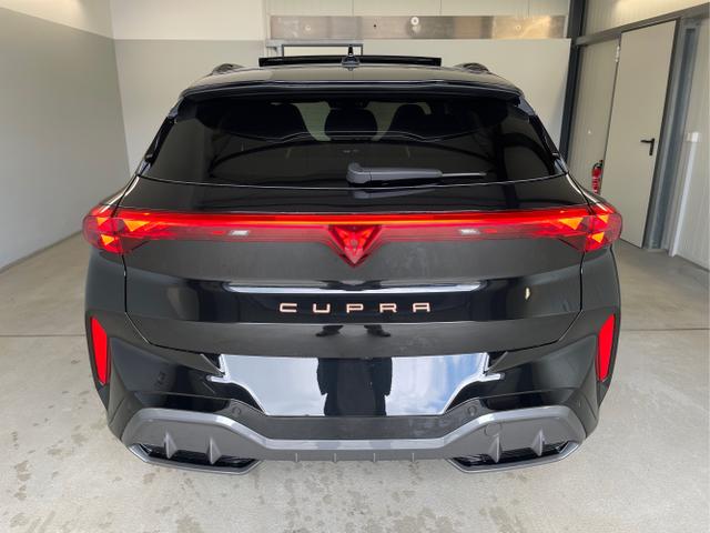 Cupra / Terramar / Schwarz / / / 4Drive Leder+Pano+AKEBONO+Matrix+AHK+Stdhz+20 Zoll
