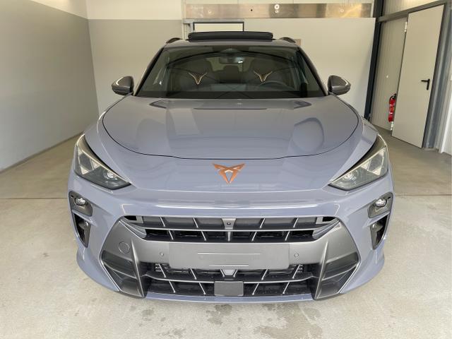 Cupra / Terramar / Grau / / / 4Drive Leder+Pano+AKEBONO+Matrix+AHK+Stdhz+20 Zoll