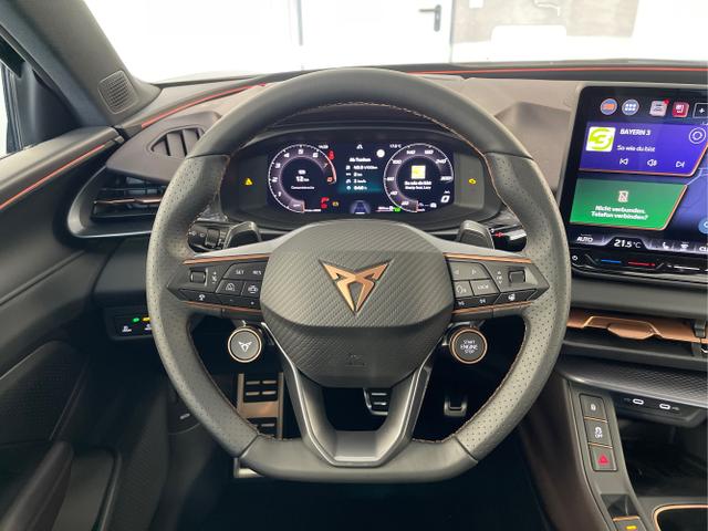 Cupra / Terramar / Grau / / / 4Drive Leder+Pano+AKEBONO+Matrix+AHK+Stdhz+20 Zoll