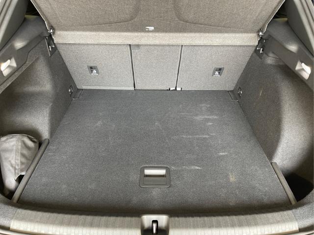 Cupra / Terramar / Grau / / / 4Drive Leder+Pano+AKEBONO+Matrix+AHK+Stdhz+20 Zoll