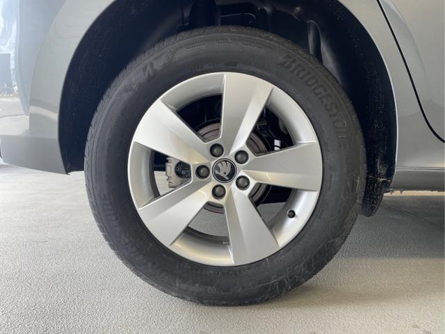 Skoda / KAMIQ / Grau / / / 115PS AHK+Kessy+Alu