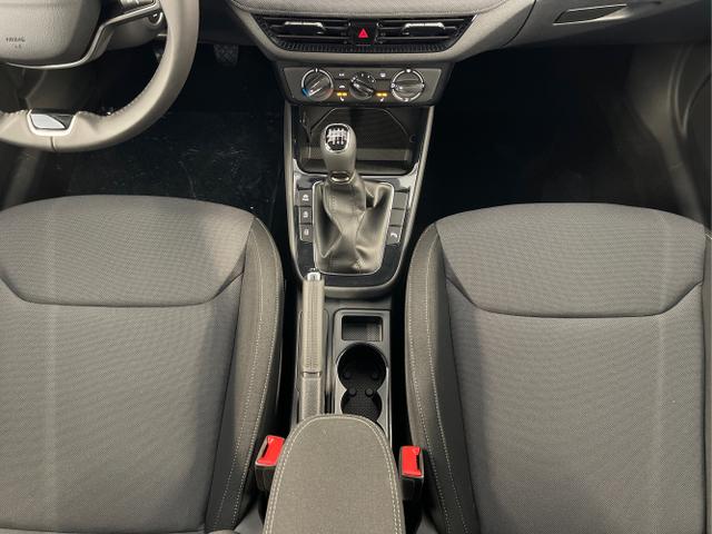 Skoda / Fabia / Schwarz / / / 115PS AHK+Kessy+Kamera