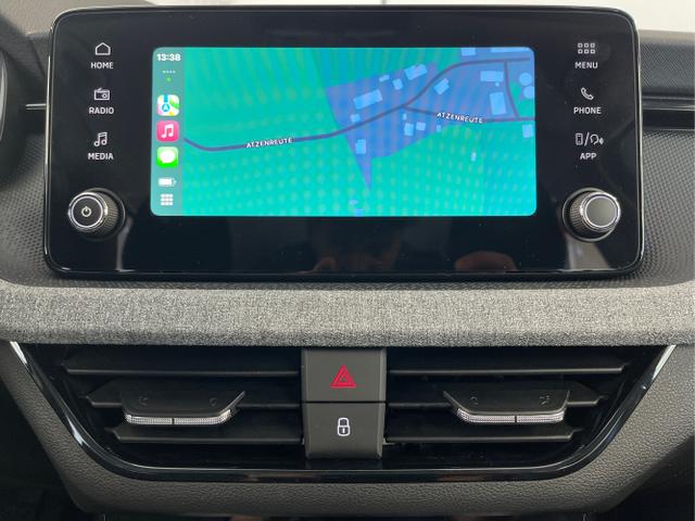 Skoda / KAMIQ / Weiß / / / 115PS AHK+Kessy