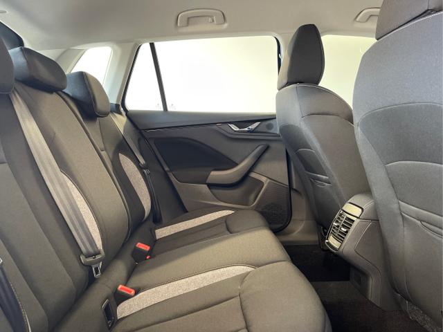 Skoda / KAMIQ / Weiß / / / 115PS AHK+Kessy
