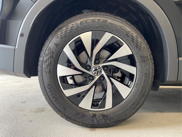 Volkswagen / Tiguan / Schwarz / / / 150PS DSG 360°Kamera+IQ.Light