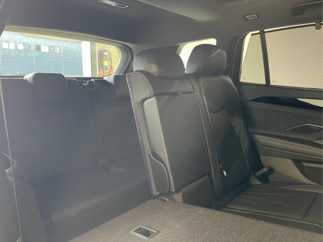 Volkswagen / Tayron / Grau / / / 193PS 7Sitz+Harman+Pano+AHK+20+Stdhz+Leder+NaviPro