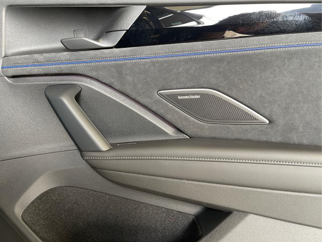 Volkswagen / Tayron / Schwarz / / / 193PS 7Sitz+Harman+Pano+AHK+20+Stdhz+Leder+NaviPro