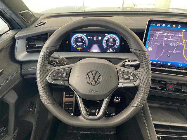 Volkswagen / Tayron / Weiß / / / 193PS 7Sitz+Harman+Pano+AHK+20+Stdhz+Leder+NaviPro