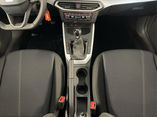 Seat / Arona / Blau / / / 115PS AHK+Sitzheiz+Climatronic