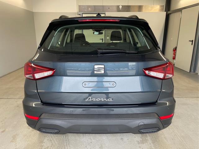 Seat / Arona / Grau / / / 115PS AHK+Sitzheiz+Climatronic