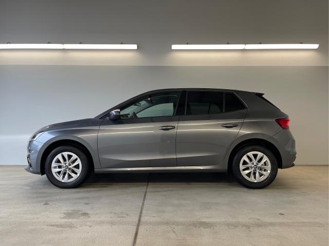 Skoda / Fabia / Grau / / / 115PS DSG AHK+Kamera
