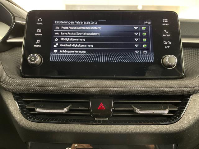 Skoda / Fabia / Grau / / / 115PS DSG AHK+Kamera