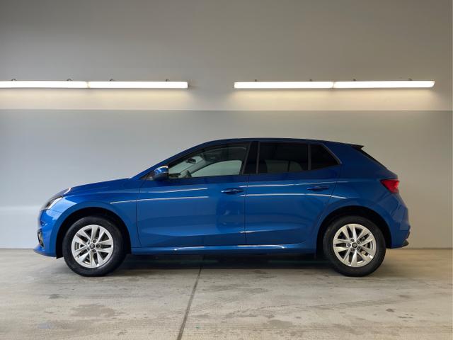 Skoda / Fabia / Blau / / / 115PS DSG AHK+Kamera