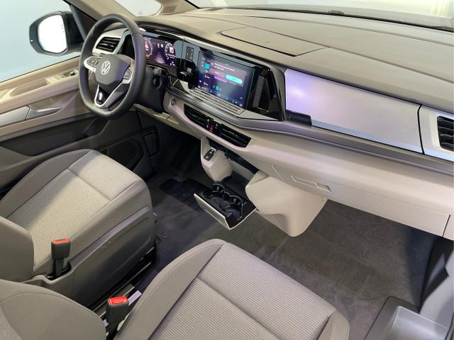 Volkswagen / T7 Multivan / Grau / / / TDI AHK+Navi