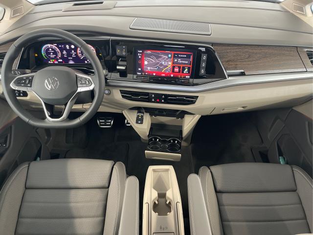 Volkswagen / T7 Multivan / Schwarz / / / 245PS DSG 4Motion Leder+AHK+7 Sitze