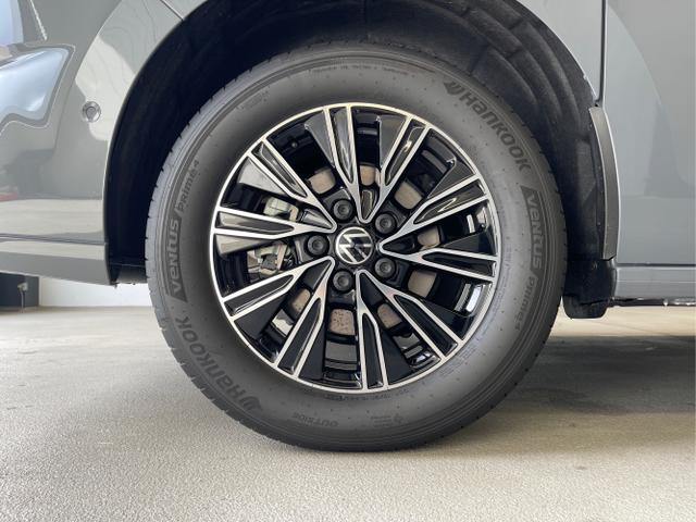 Volkswagen / T7 Multivan / Grau / / / 245PS DSG 4Motion eHybrid Kamera+AHK