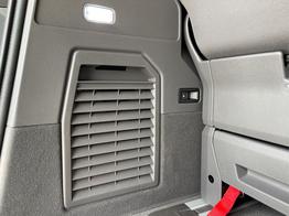 Volkswagen T7 Multivan Business eHybrid 4Motion AHK+IQ.Light+Navi+7Sitz+ACC 