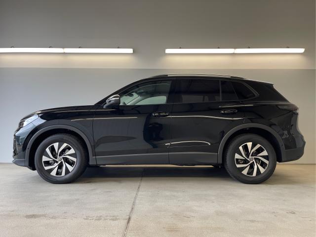 Volkswagen / Tiguan / Schwarz / / / 150PS DSG 360°Kamera
