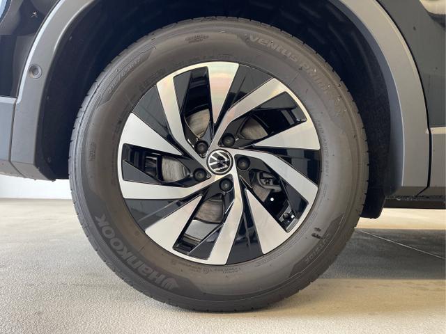 Volkswagen / Tiguan / Schwarz / / / 150PS DSG 360°Kamera