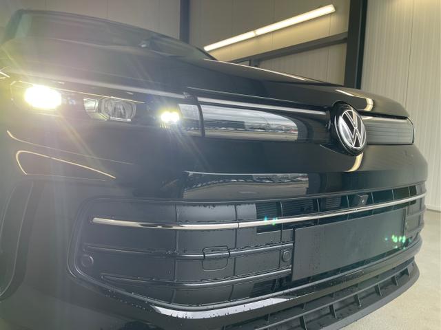 Volkswagen / Tiguan / Schwarz / / / 150PS DSG 360°Kamera