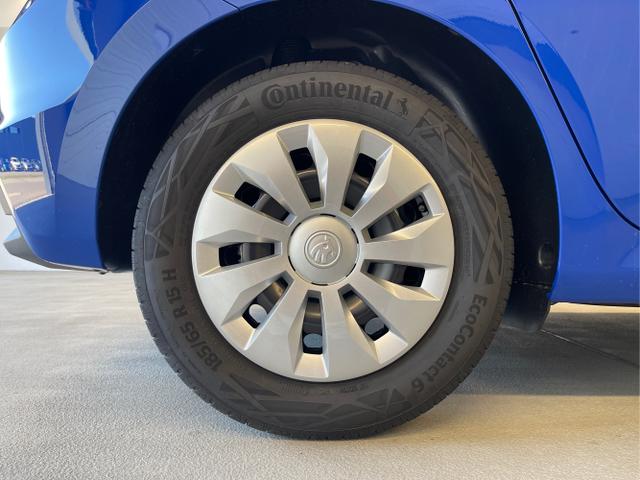 Skoda / Fabia / Blau / / / 115PS App Connect