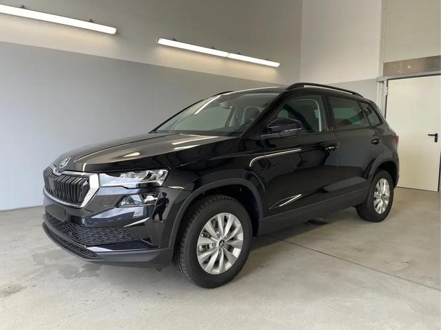 Neu eingetroffen: Skoda Karoq 1.5 TSI DSG Selection mit Anhängerkupplung!