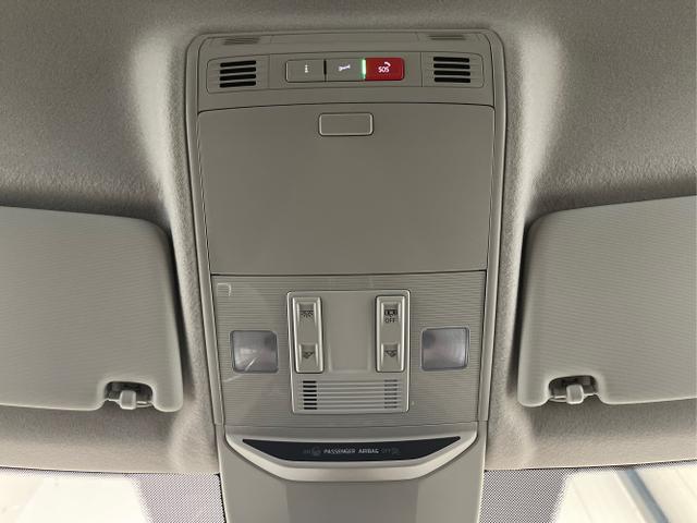 Skoda / Fabia / Silber / / / 115PS DSG Alu+AHK+Kessy+Kamera+GV5