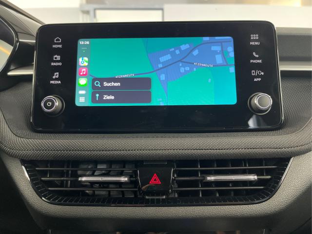 Skoda / Fabia / Silber / / / 115PS DSG Alu+AHK+Kessy+Kamera+GV5