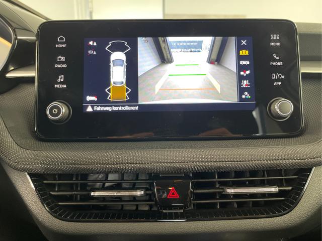 Skoda / Fabia / Silber / / / 115PS DSG Alu+AHK+Kessy+Kamera+GV5