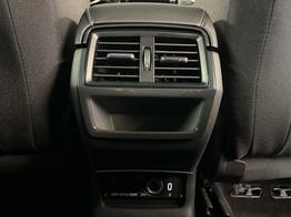 Skoda Karoq Selection 150PS DSG Navi+ACC+AHK+Kessy+Kamera+Sitzheiz 