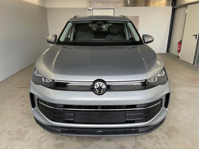 Volkswagen / Tiguan / Silber / / / eHybrid DSG 360°+Navi+Kessy+AHK
