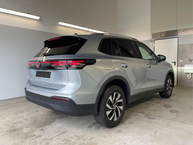 Volkswagen / Tiguan / Silber / / / eHybrid DSG 360°+Navi+Kessy+AHK