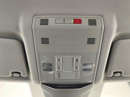 Volkswagen T-Roc LIFE 150PS DSG AHK+Kessy+Kamera+ACC+Sitzheiz+Navi+IQ.Drive 