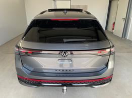 Volkswagen Passat Variant R-Line 265PS 4M Stdhz+Leder+AHK+DCC+Pano+Harman+Alu19+IQ.Drive+Black+HUD 